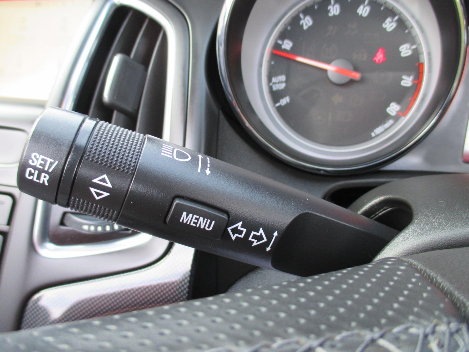 Used Vauxhall Cascada 2015 for sale - 76926754: Photo 32