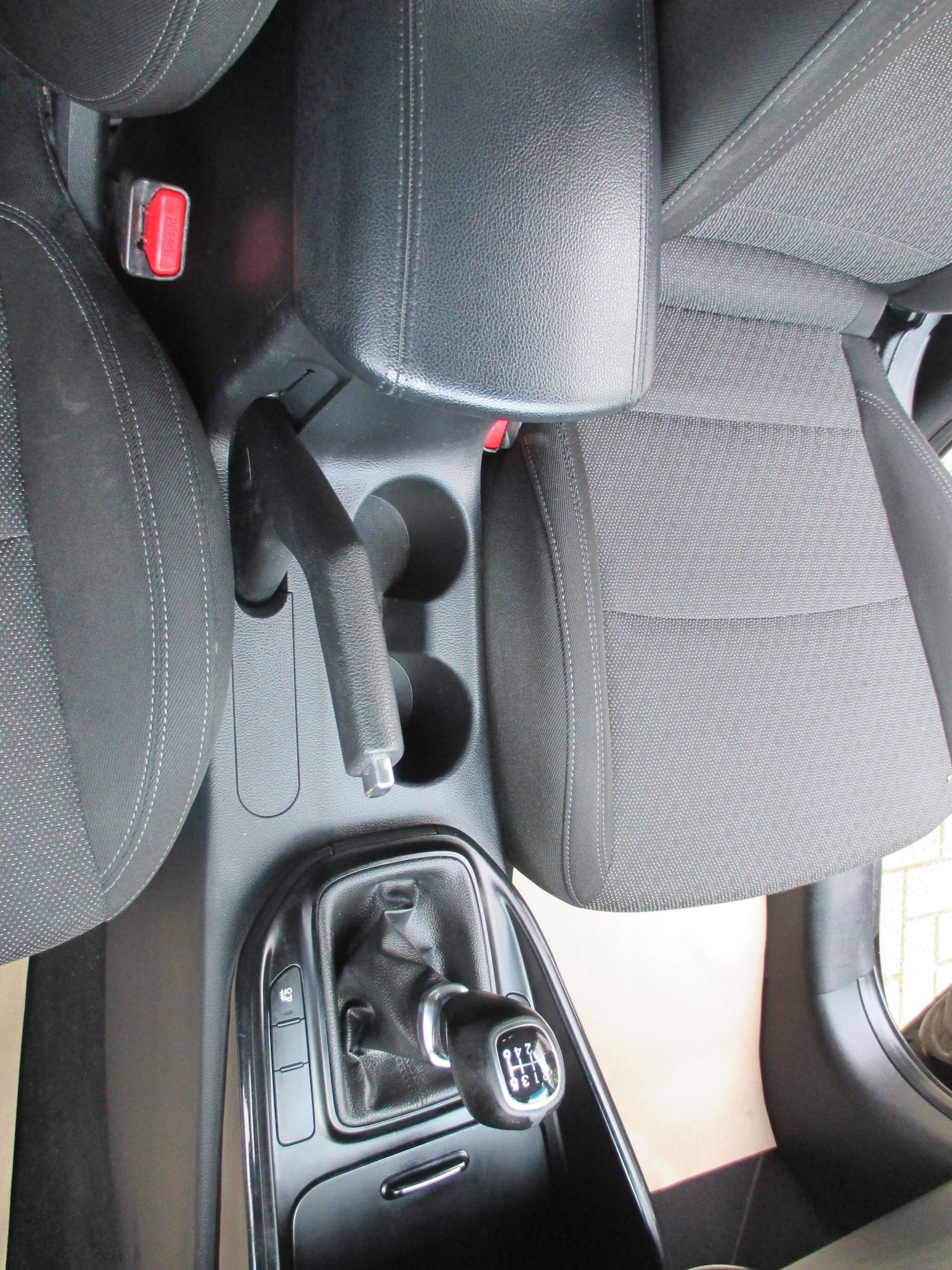 Used Kia Carens 2017 for sale - 76657048: Photo 48