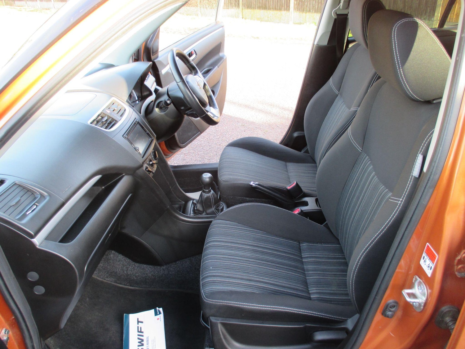 Used Suzuki Swift 2017 for sale - 77330447: Photo 19