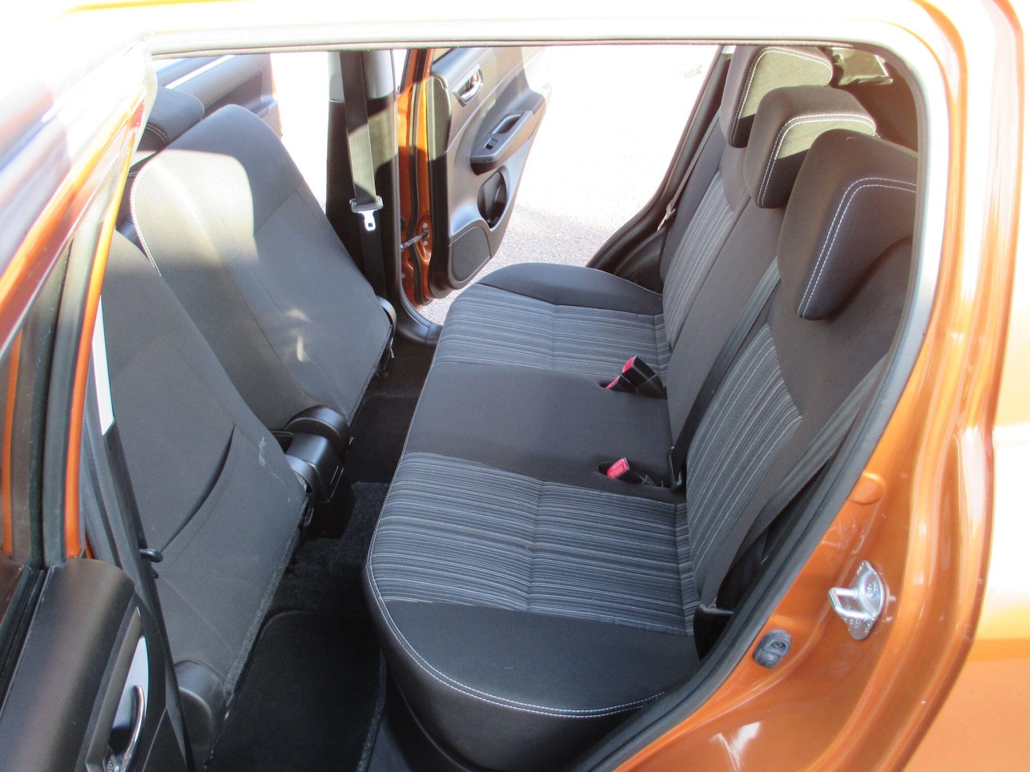 Used Suzuki Swift 2017 for sale - 77330447: Photo 24