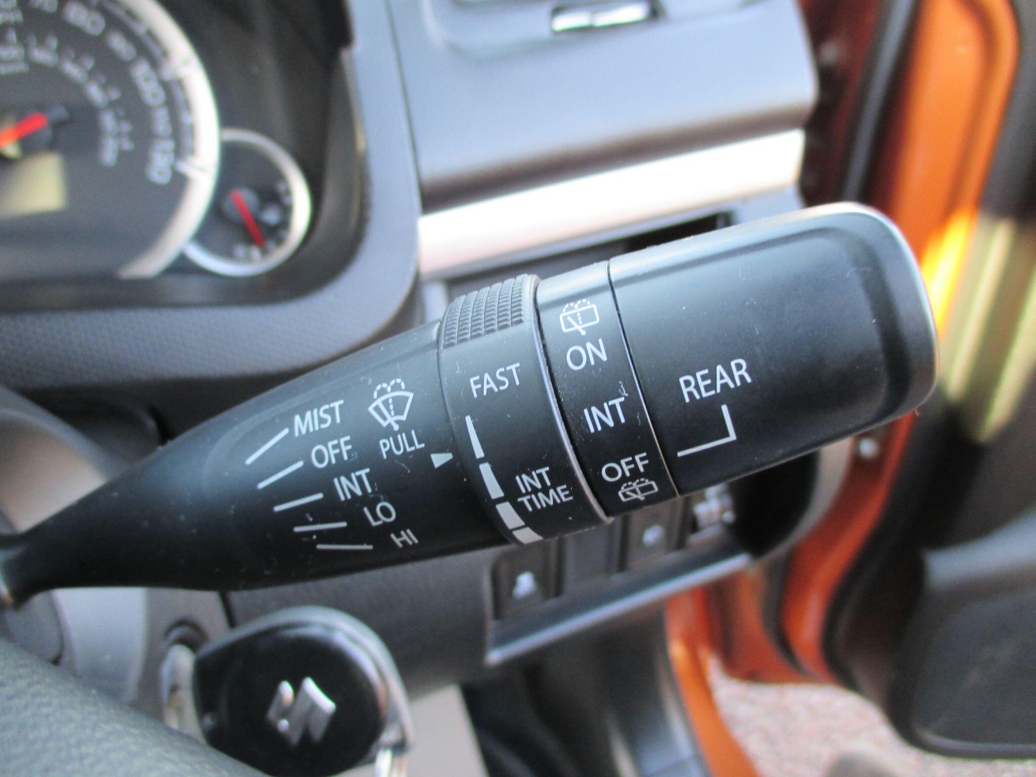 Used Suzuki Swift 2017 for sale - 77330447: Photo 30