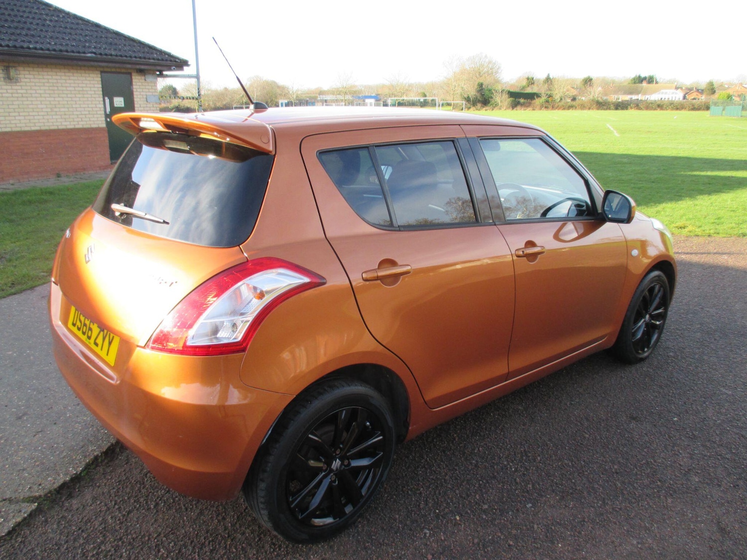 Used Suzuki Swift 2017 for sale - 77330447: Photo 5