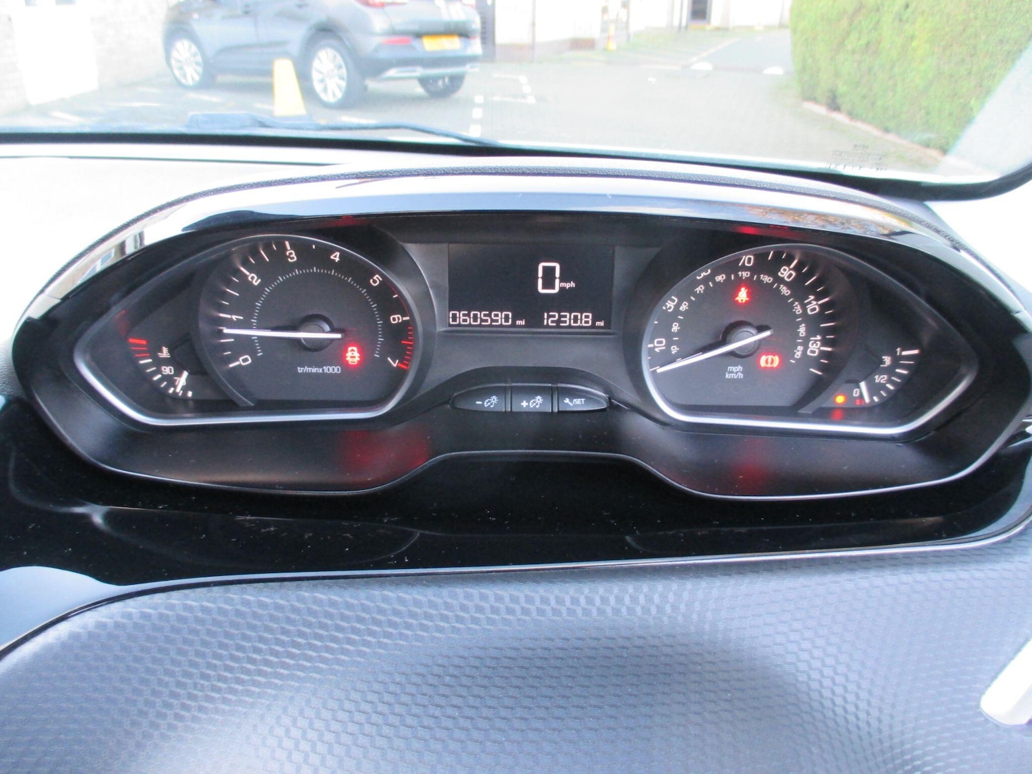 Used Peugeot 208 2015 for sale - 77020947: Photo 17