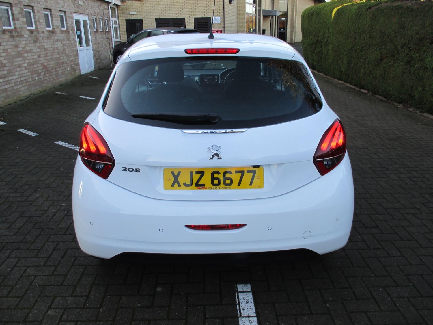 Used Peugeot 208 2015 for sale - 77020947: Photo 4