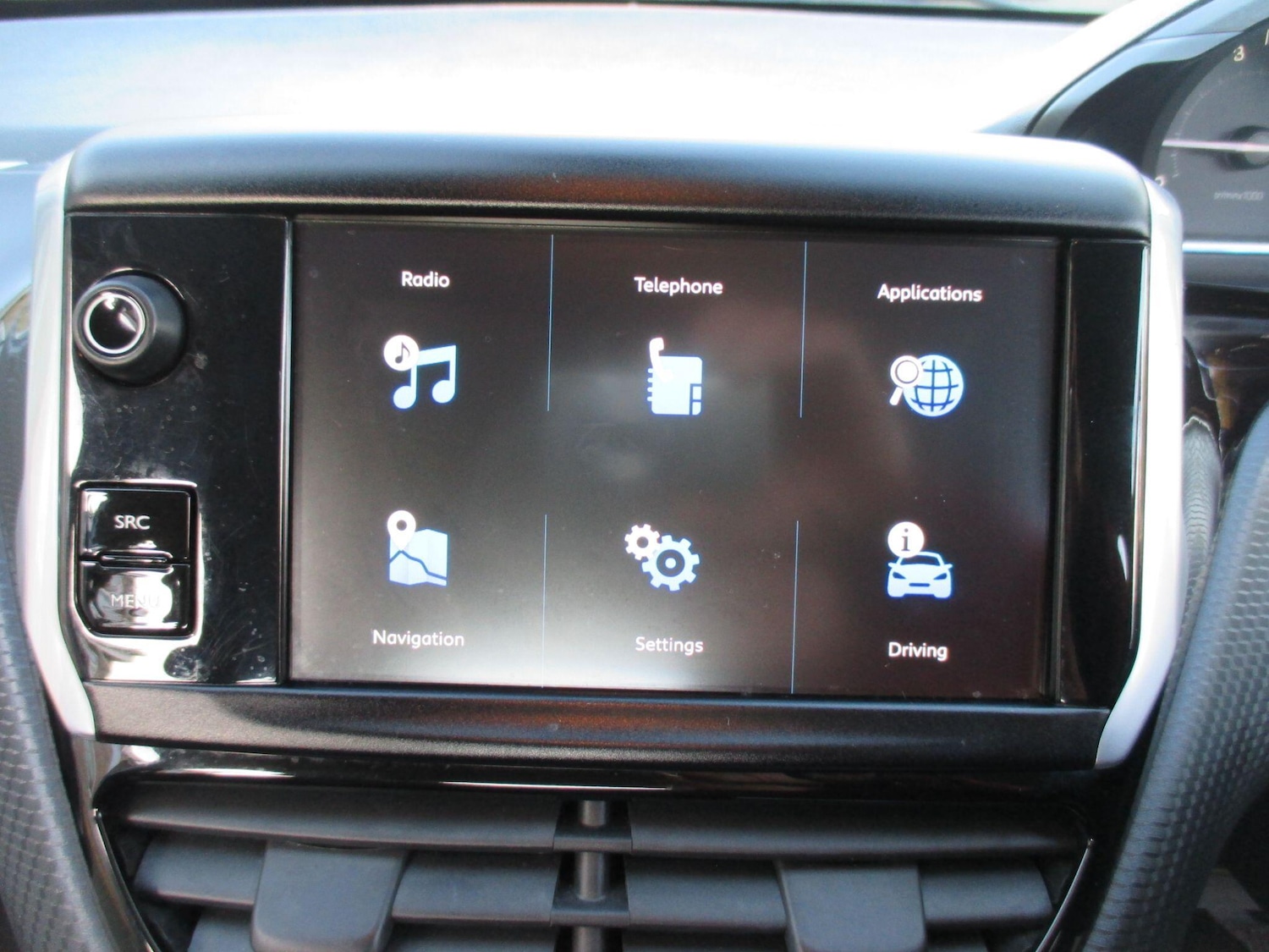 Used Peugeot 2008 2017 for sale - 76913904: Photo 13