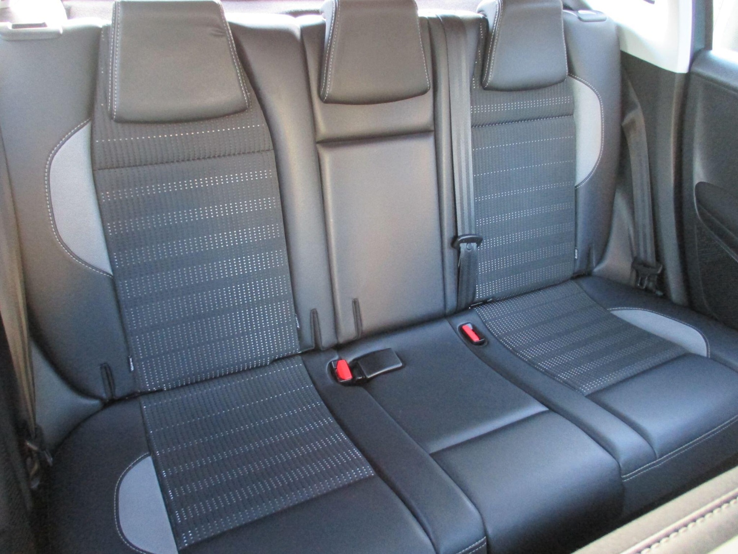 Used Peugeot 2008 2017 for sale - 76913904: Photo 22