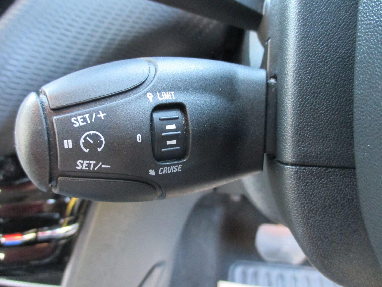 Used Peugeot 2008 2017 for sale - 76913904: Photo 29