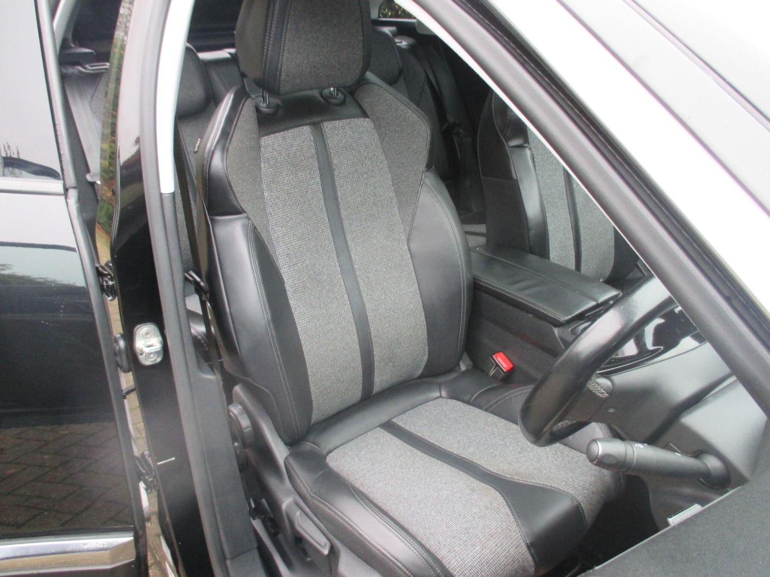 Used Peugeot 3008 2019 for sale - 76993762: Photo 22