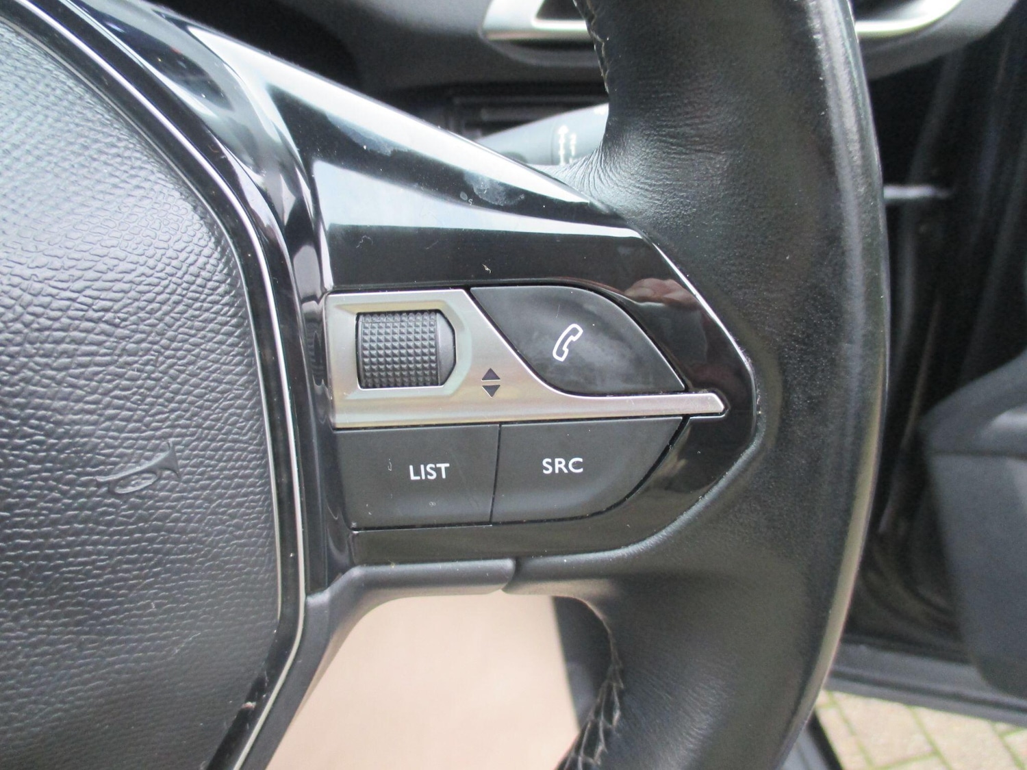 Used Peugeot 3008 2019 for sale - 76993762: Photo 31