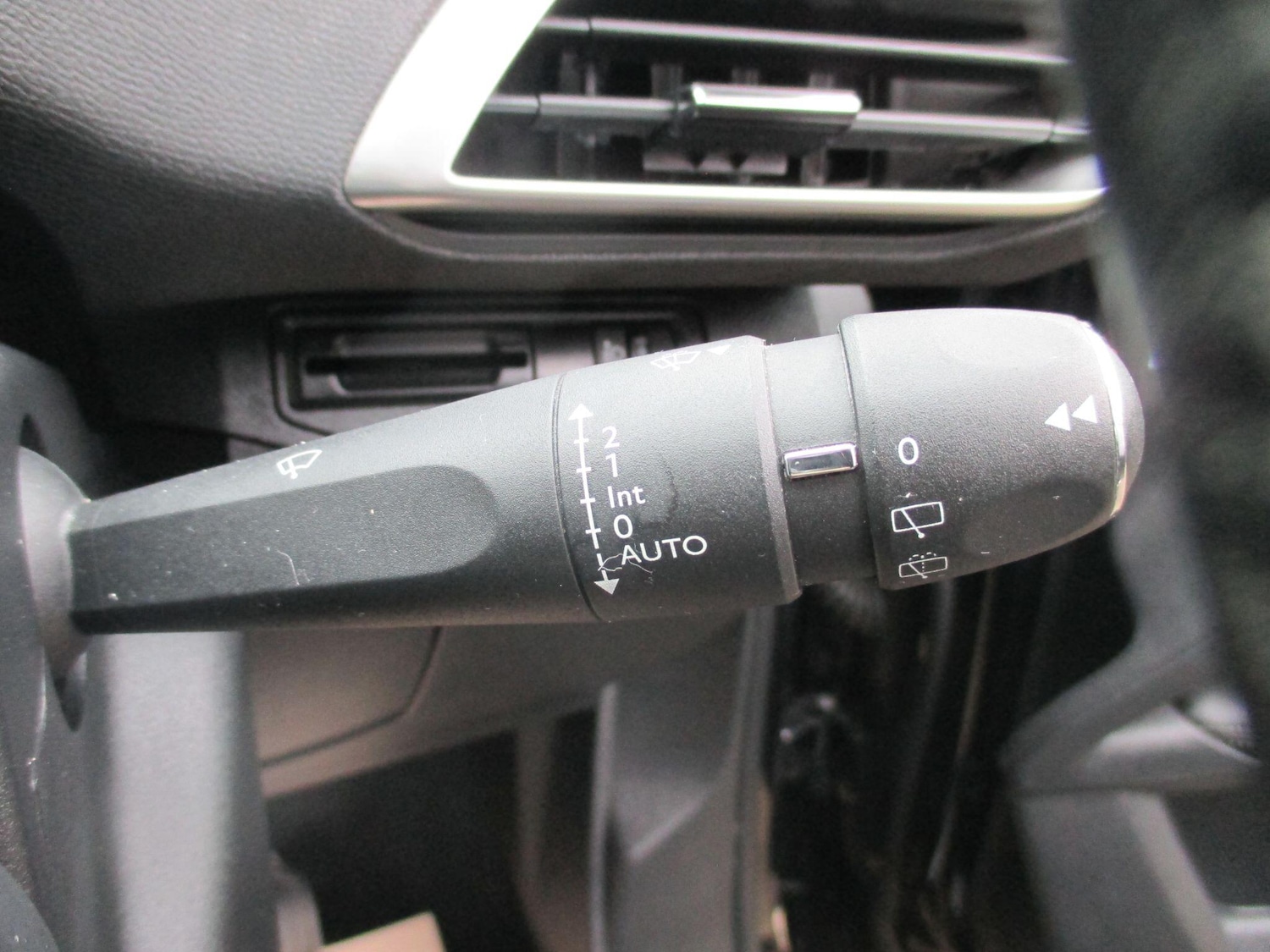 Used Peugeot 3008 2019 for sale - 76993762: Photo 33