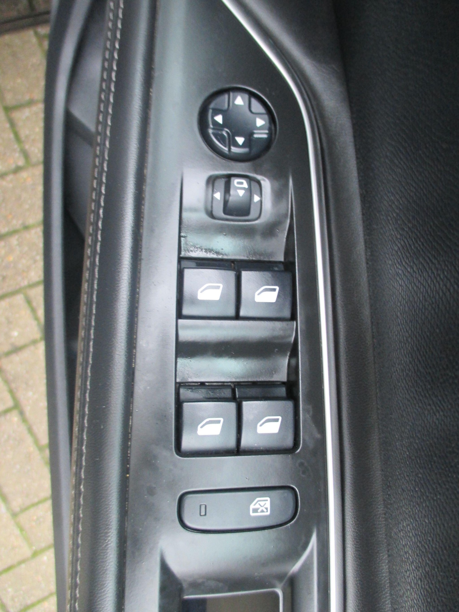 Used Peugeot 3008 2019 for sale - 76993762: Photo 41