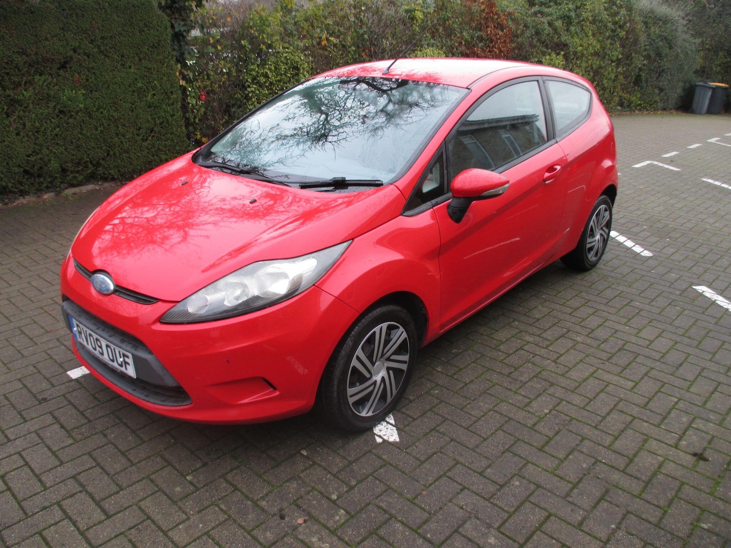 Used Ford Fiesta 2009 for sale - 76714128: Photo 2