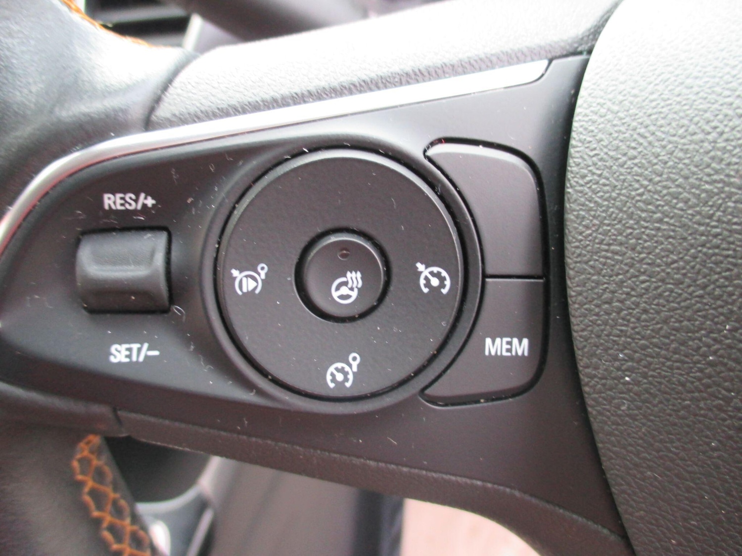 Used Vauxhall Crossland X 2019 for sale - 76634088: Photo 31