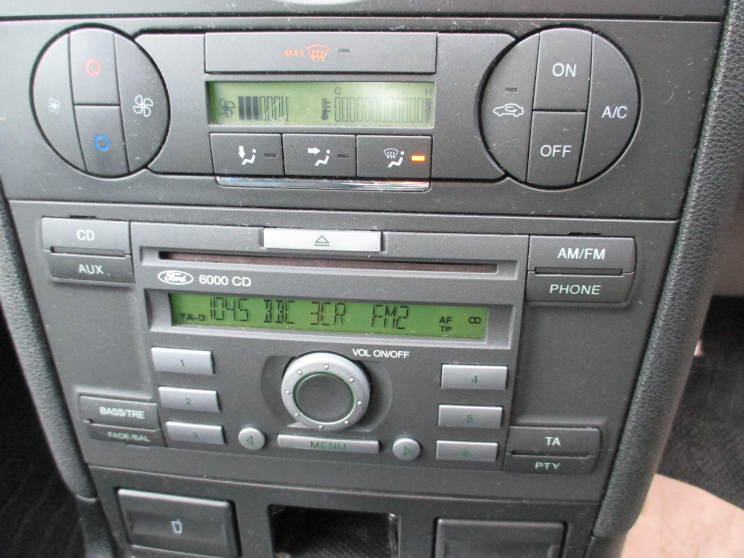 Used Ford Mondeo 2007 for sale - 76997658: Photo 14