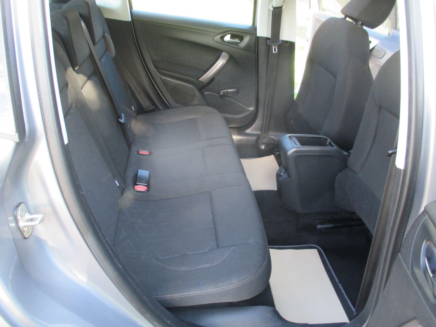 Vehicle 27