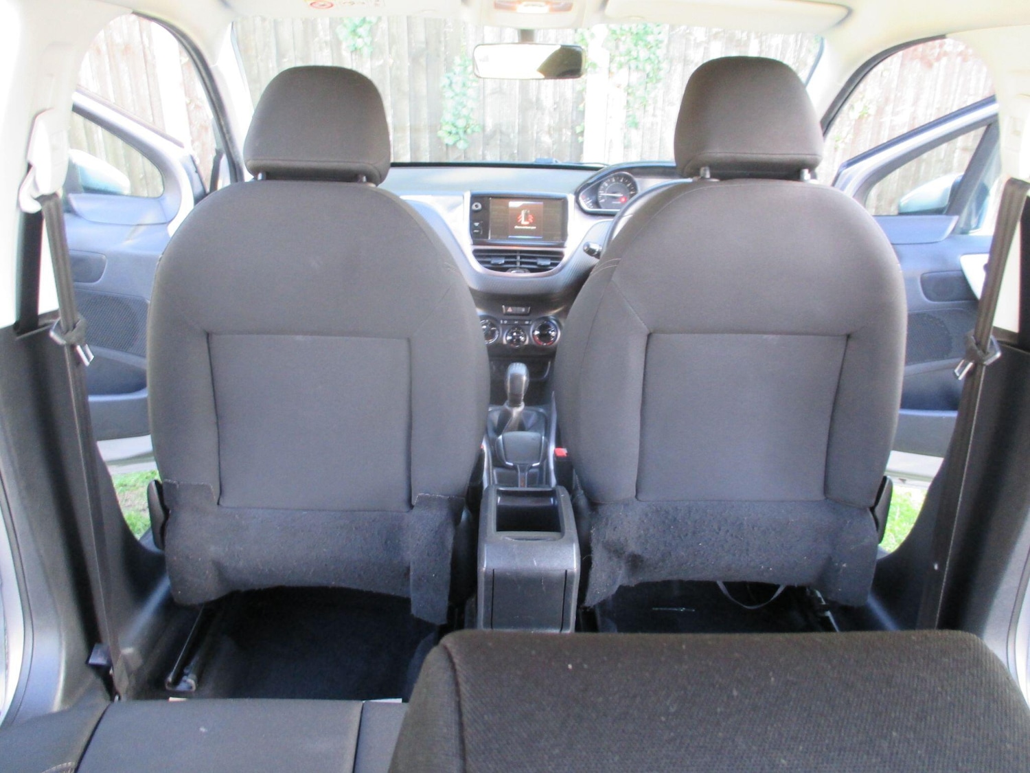 Vehicle 29