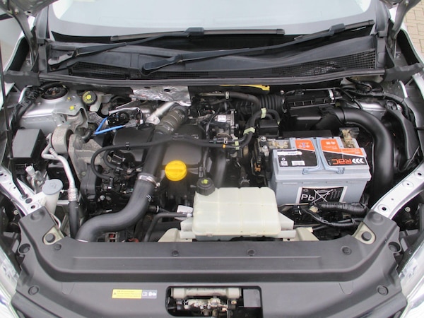 Used Nissan Pulsar 2016 for sale - 76247501: Photo 60