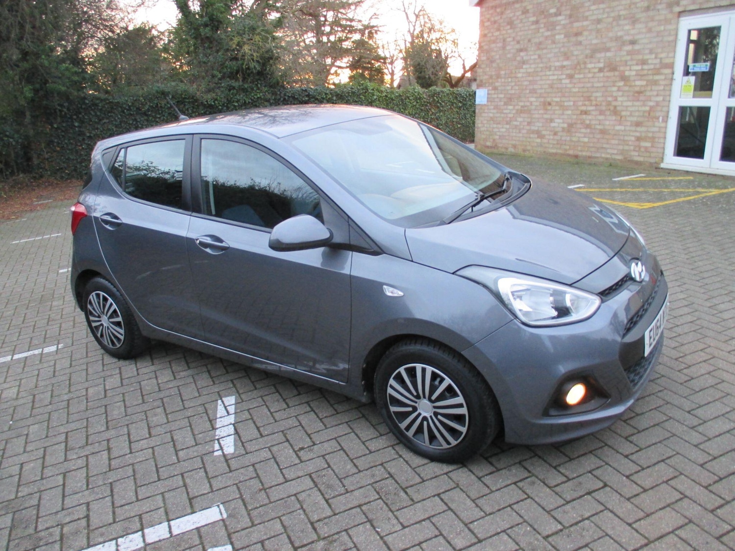 Used Hyundai i10 2014 for sale - 77084419: Photo 1