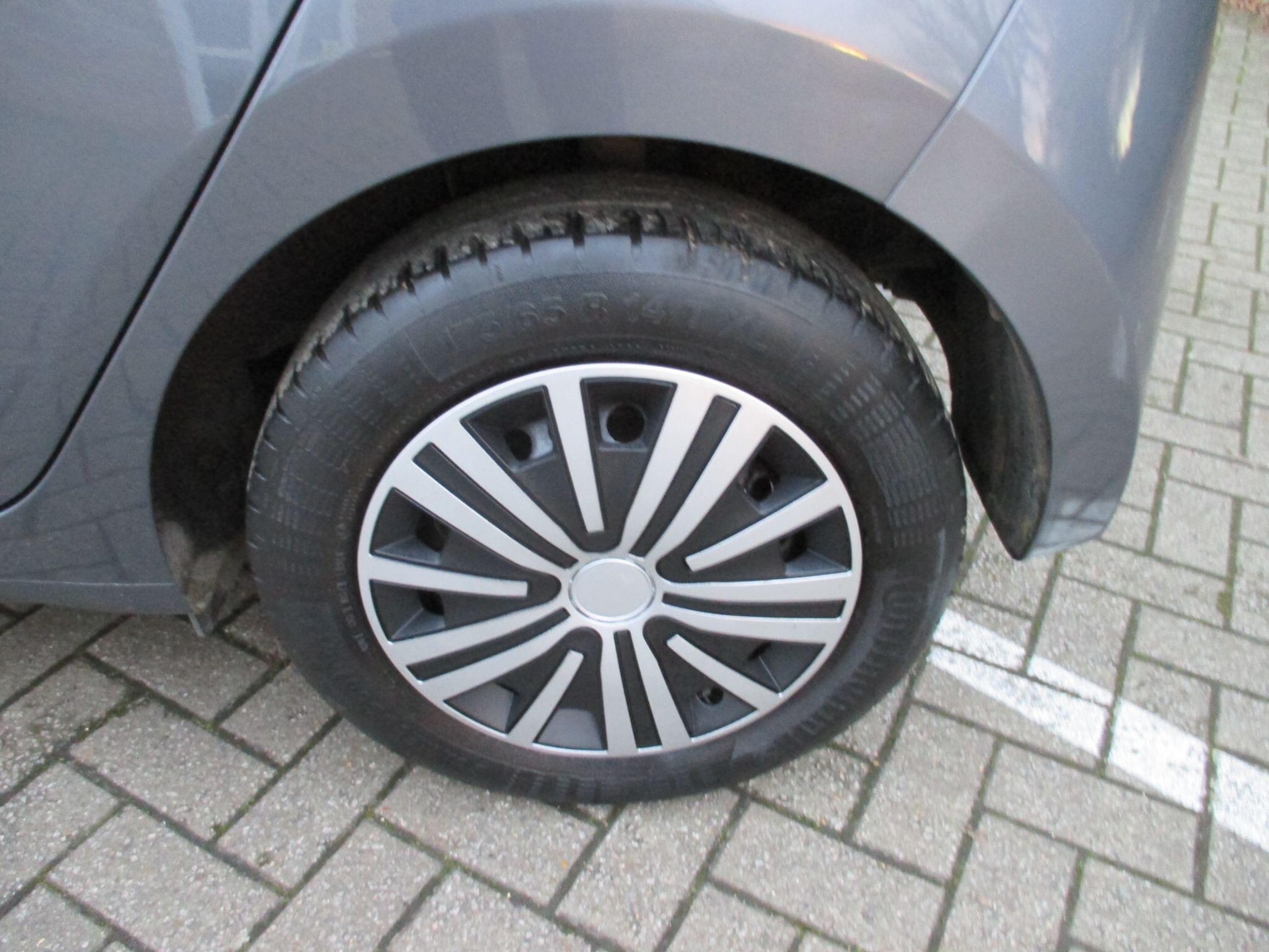 Used Hyundai i10 2014 for sale - 77084419: Photo 12