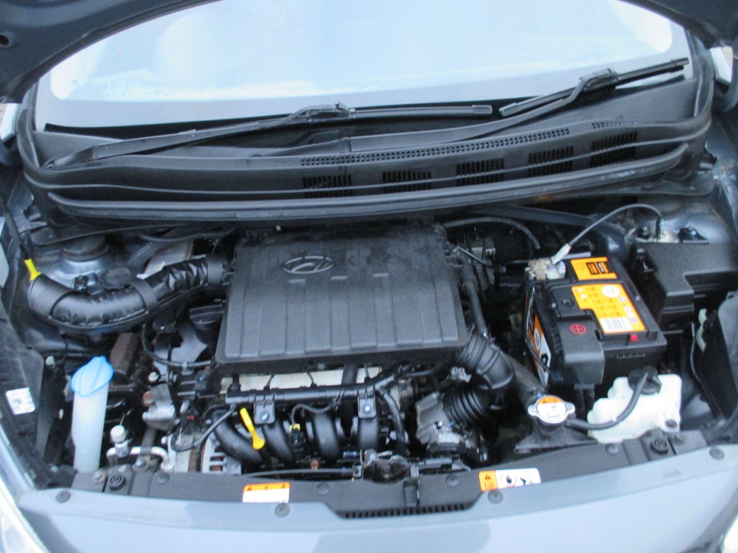 Used Hyundai i10 2014 for sale - 77084419: Photo 43