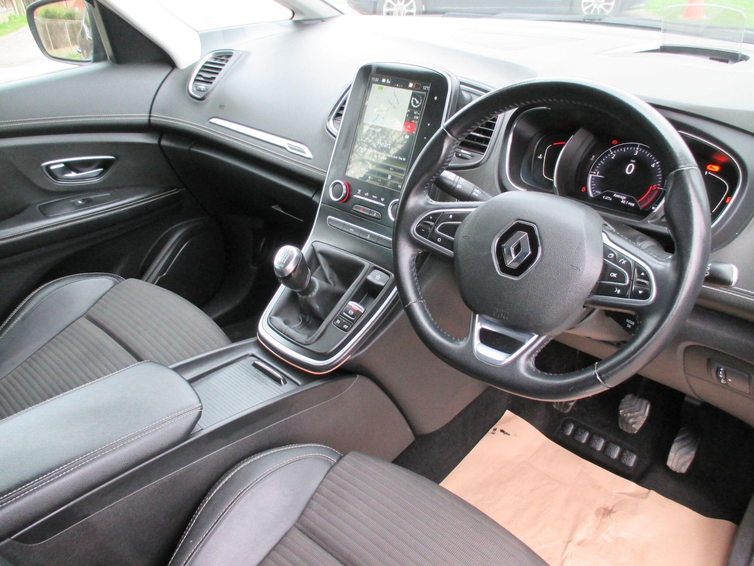 Used Renault Grand Scenic 2017 for sale - 78007453: Photo 17