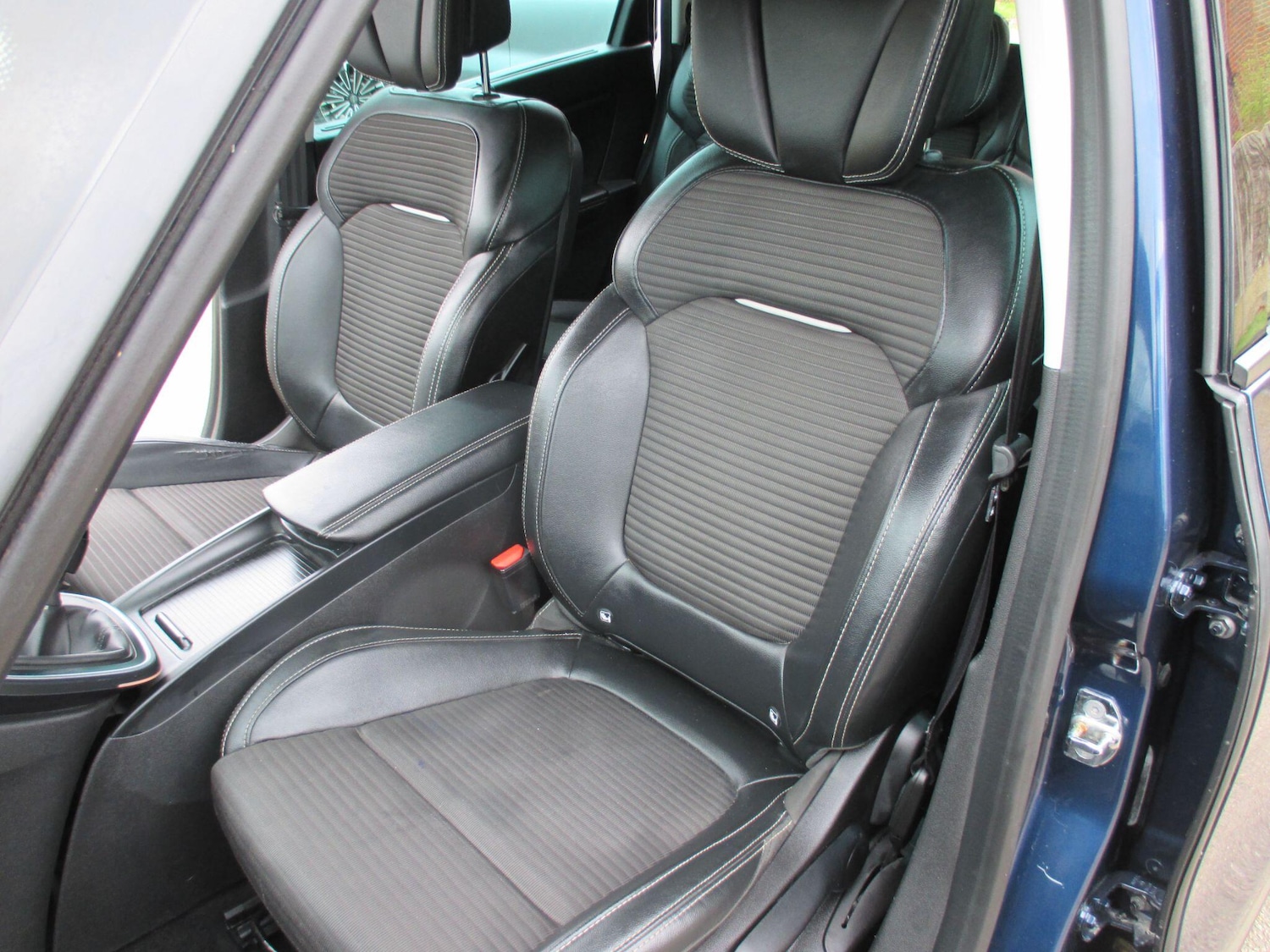 Used Renault Grand Scenic 2017 for sale - 78007453: Photo 22