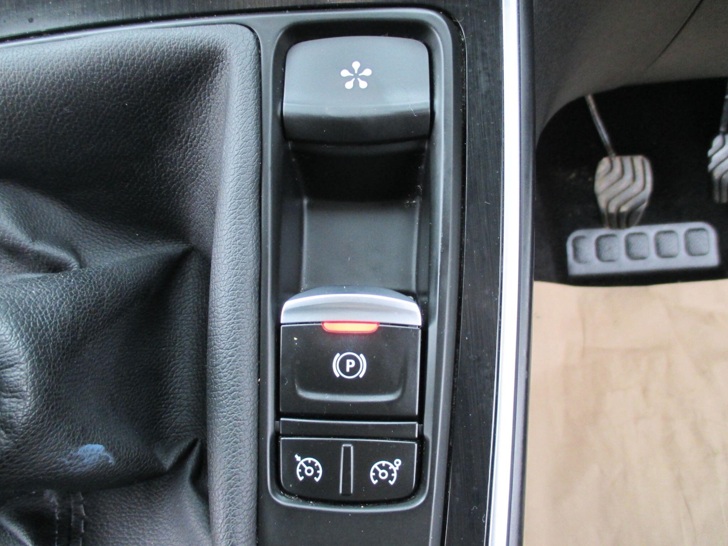 Used Renault Grand Scenic 2017 for sale - 78007453: Photo 42