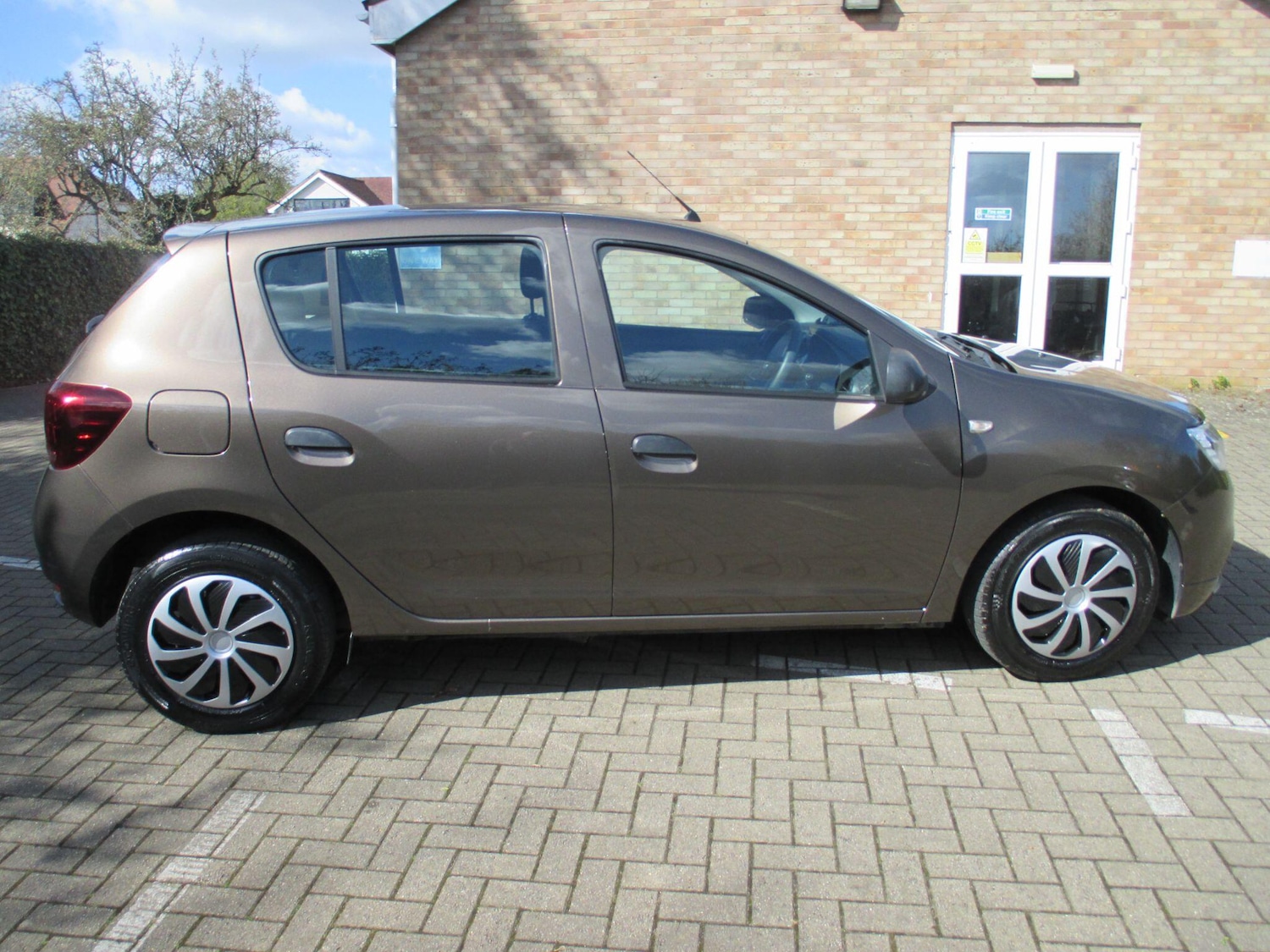 Used Dacia Sandero for sale - 78057710: Photo 6