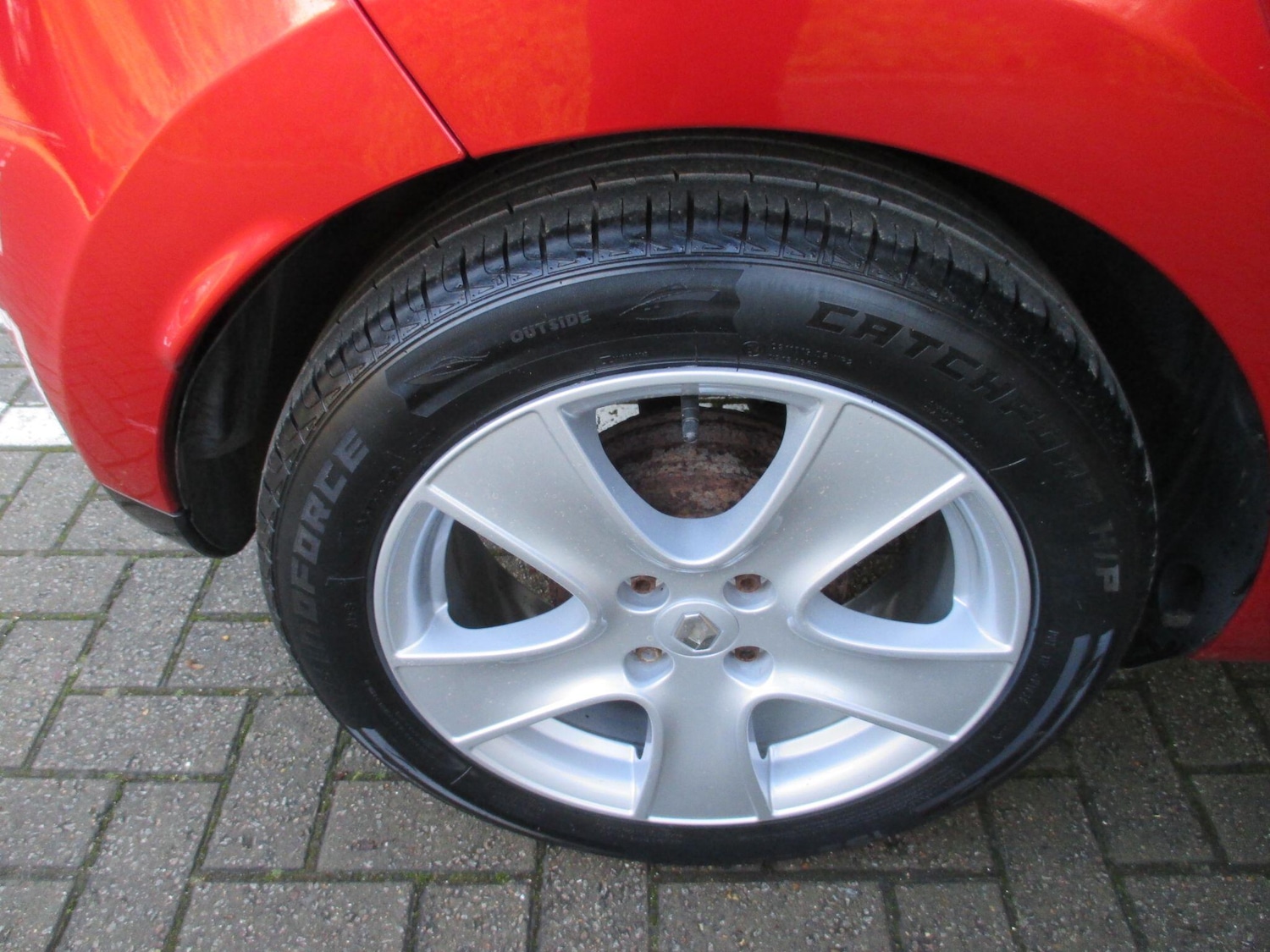 Used Renault Clio 2014 for sale - 77376758: Photo 10