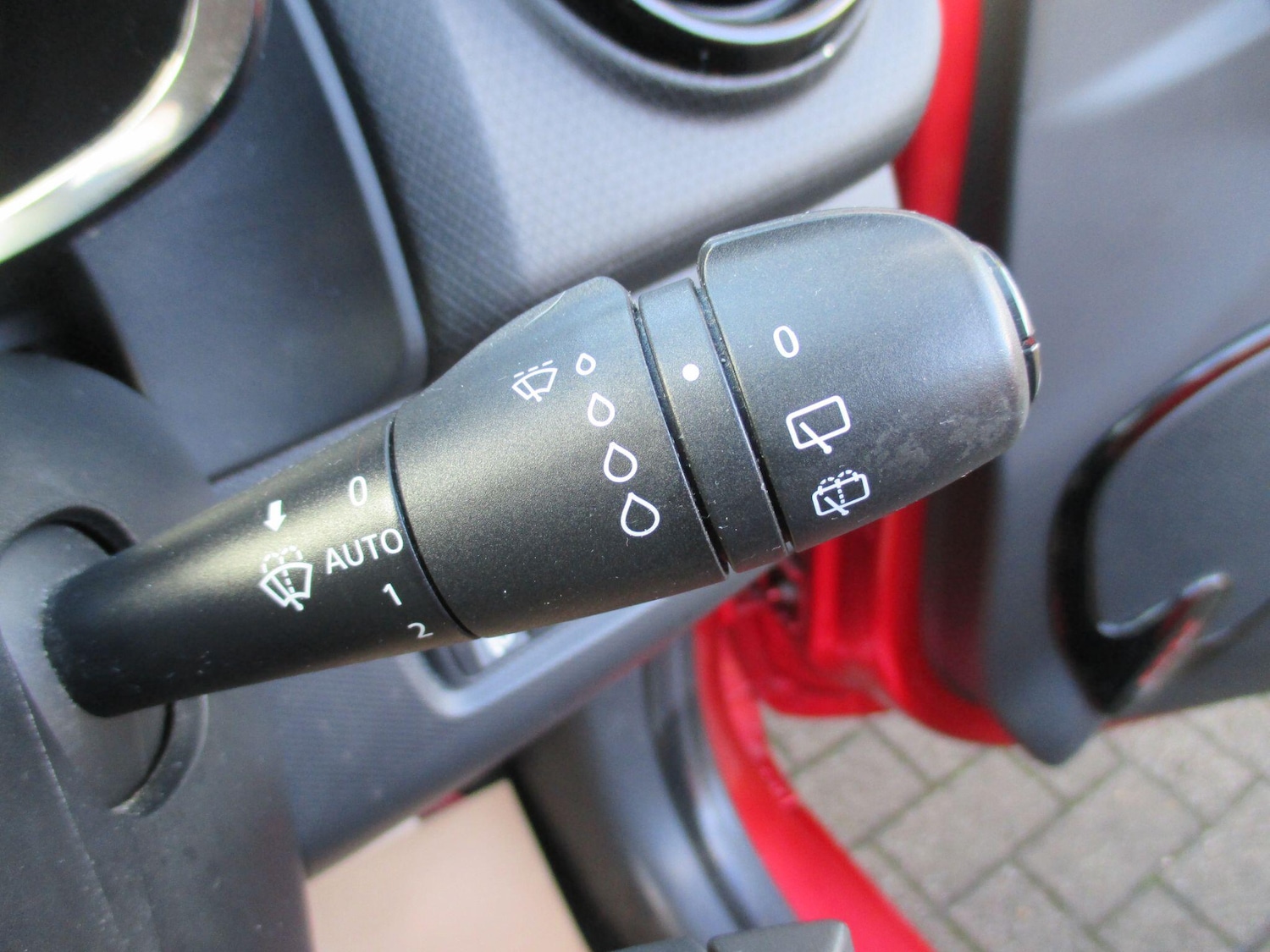 Used Renault Clio 2014 for sale - 77376758: Photo 33