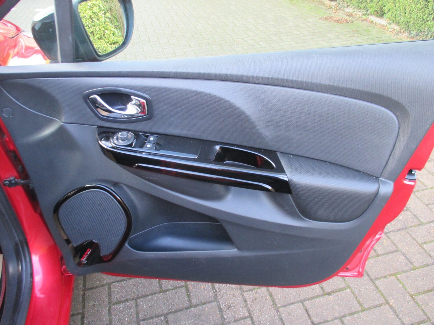 Used Renault Clio 2014 for sale - 77376758: Photo 41