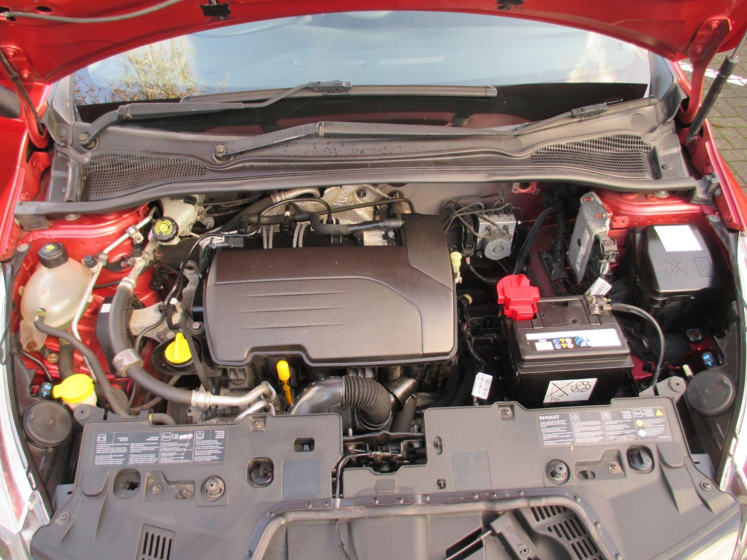 Used Renault Clio 2014 for sale - 77376758: Photo 47