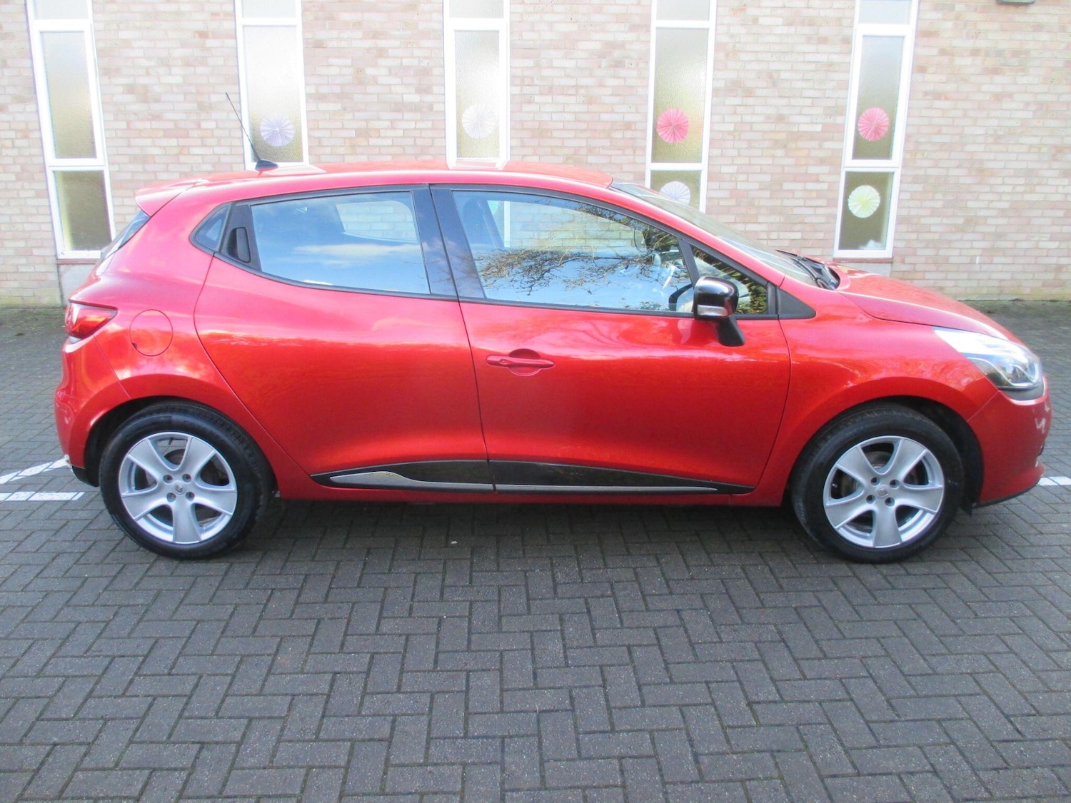 Used Renault Clio 2014 for sale - 77376758: Photo 6
