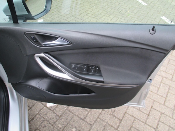 Used Vauxhall Astra 2017 for sale - 76269950: Photo 42