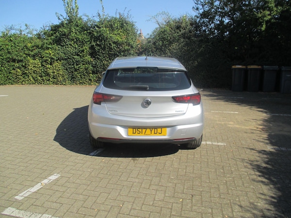 Used Vauxhall Astra 2017 for sale - 76269950: Photo 6