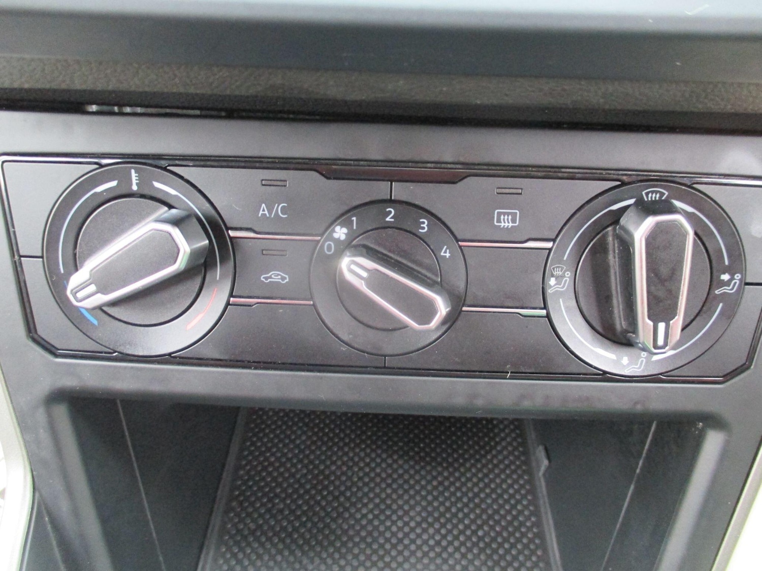 Used Volkswagen Polo for sale - 76409500: Photo 20