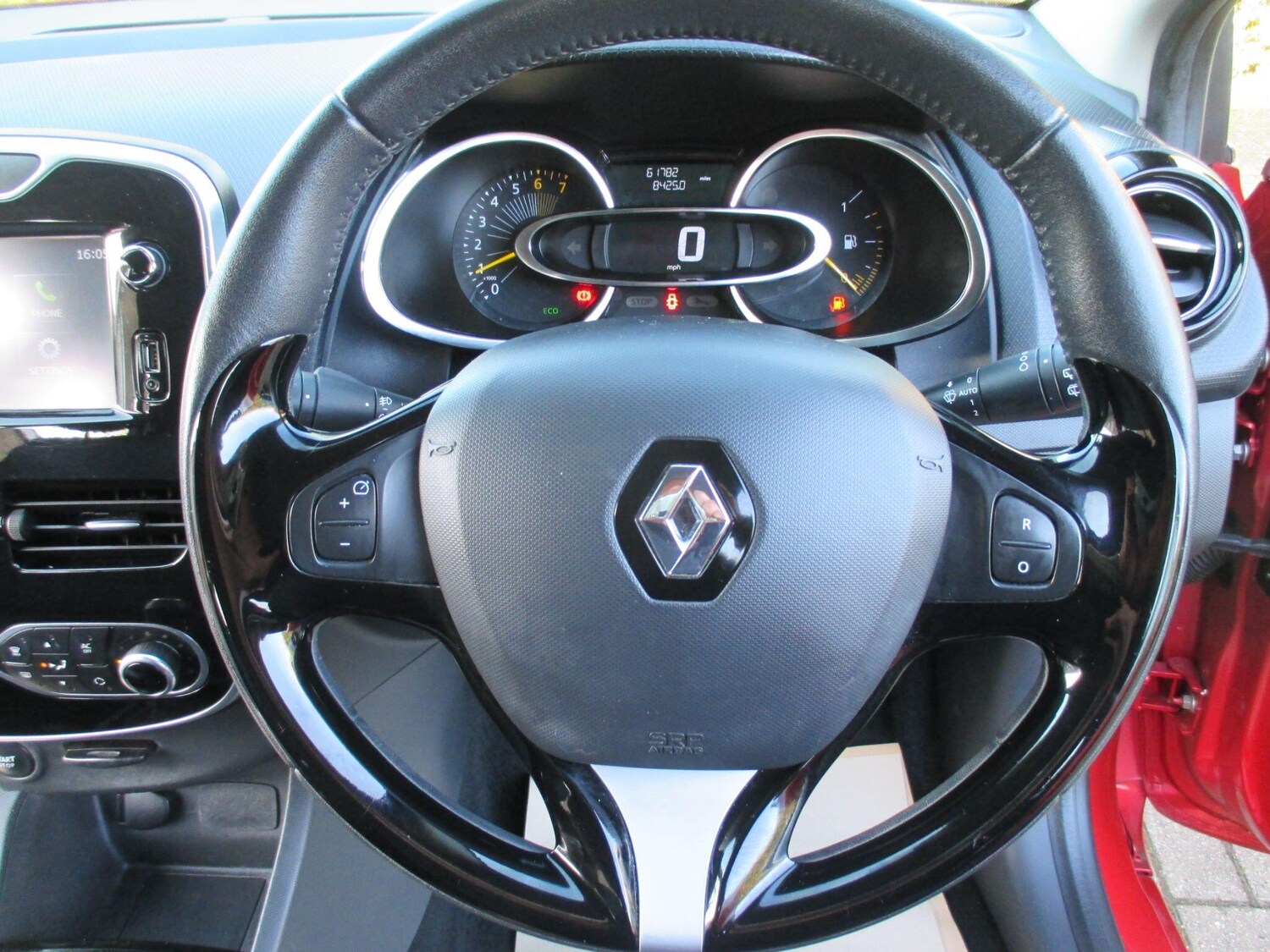 Used Renault Clio for sale - 78058765: Photo 18