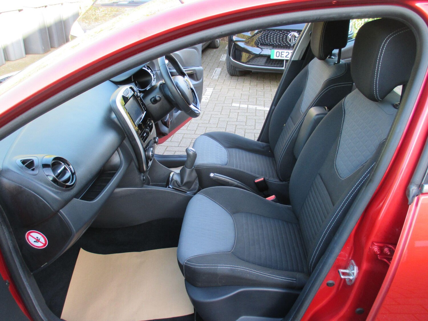 Used Renault Clio for sale - 78058765: Photo 25