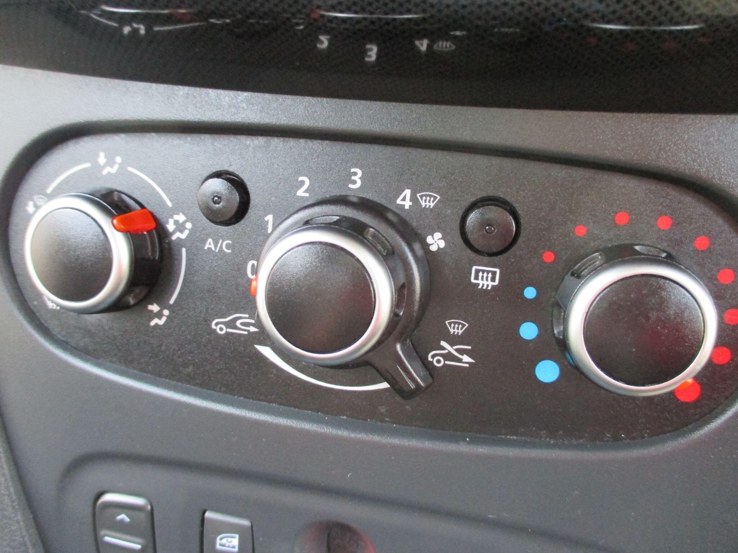 Used Dacia Sandero Stepway for sale - 77705180: Photo 19