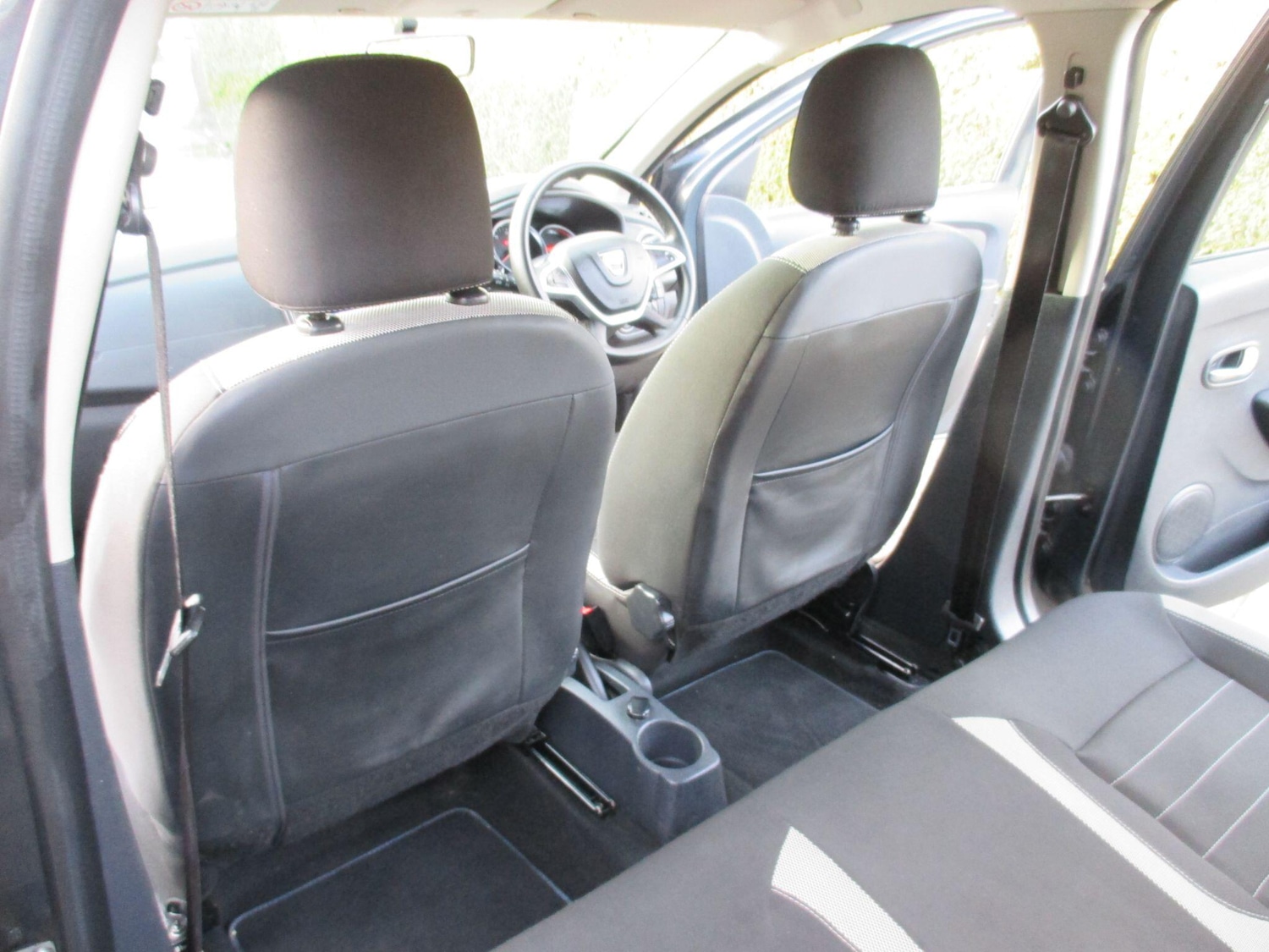 Used Dacia Sandero Stepway for sale - 77705180: Photo 29