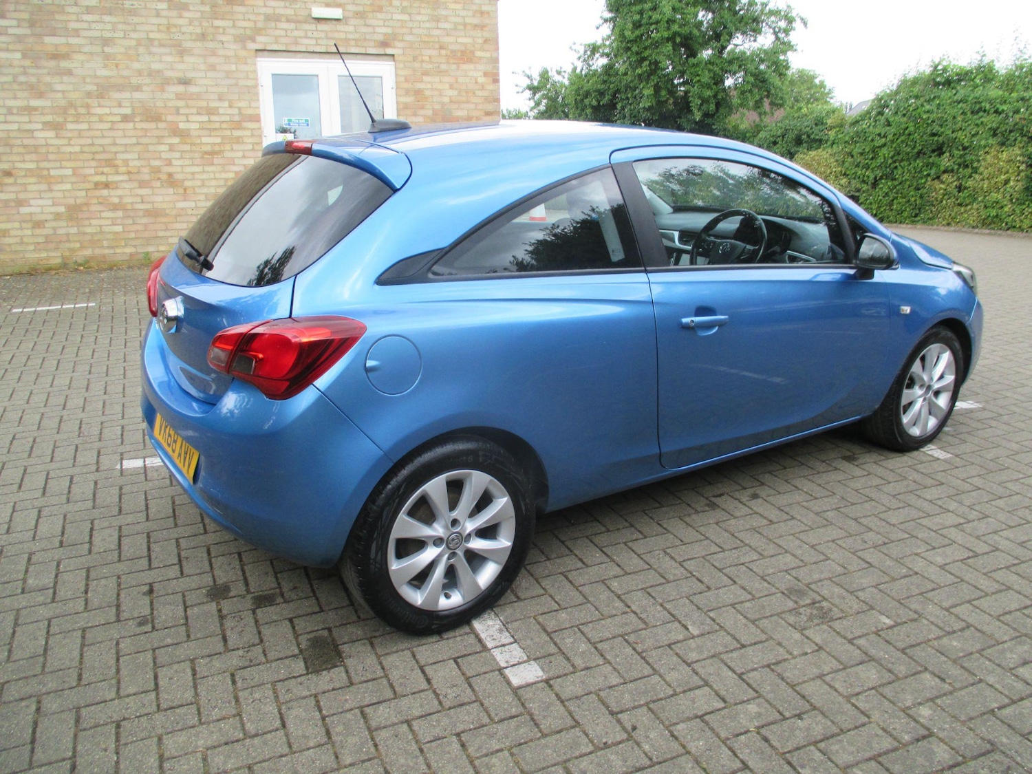 Vehicle 5