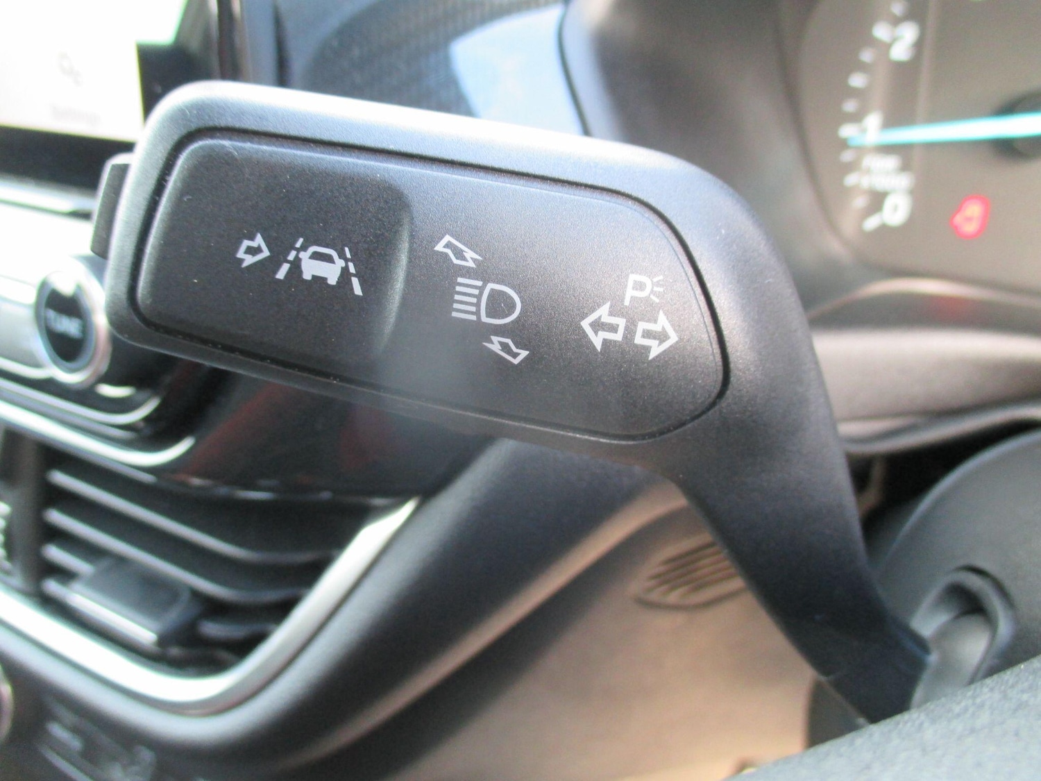 Used Ford Fiesta 2019 for sale - 76612858: Photo 35