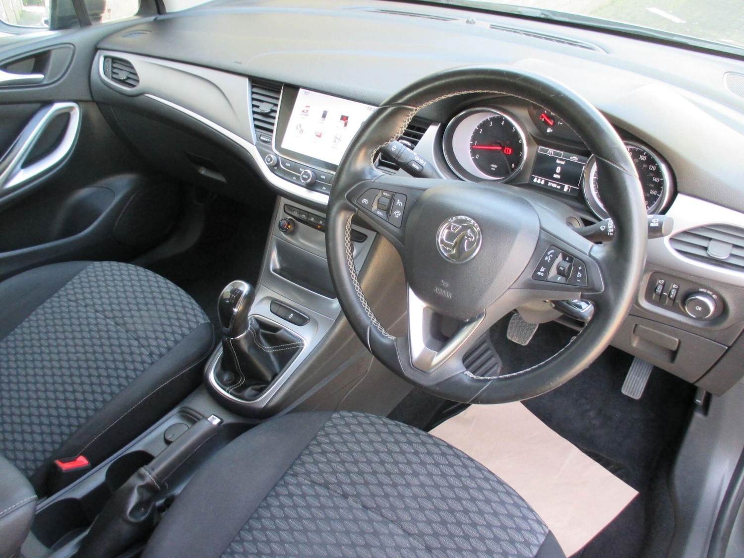 Used Vauxhall Astra 2017 for sale - 78204861: Photo 17