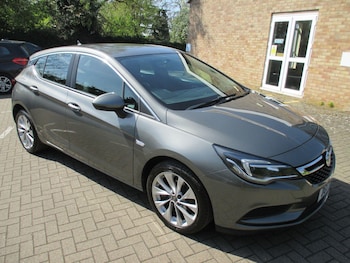 Used Vauxhall Astra 2017 for sale - 78204861: Photo
