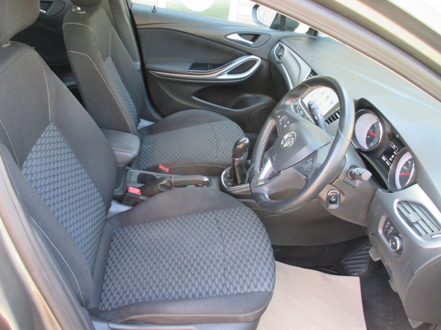 Used Vauxhall Astra 2017 for sale - 78204861: Photo 24