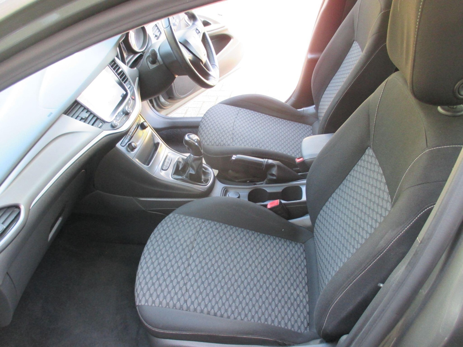 Used Vauxhall Astra 2017 for sale - 78204861: Photo 26