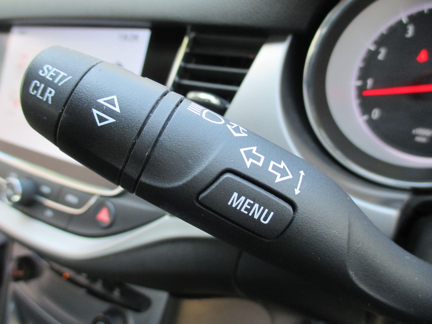 Used Vauxhall Astra 2017 for sale - 78204861: Photo 34