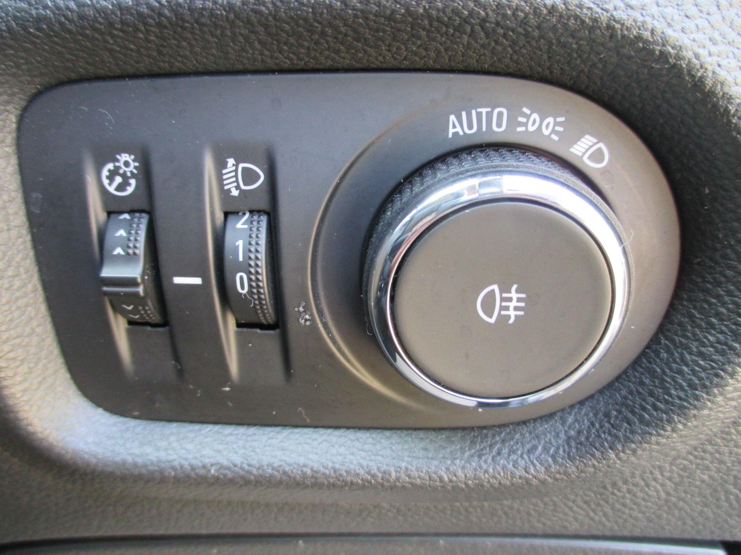 Used Vauxhall Astra 2017 for sale - 78204861: Photo 36