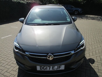 Used Vauxhall Astra 2017 for sale - 78204861: Photo