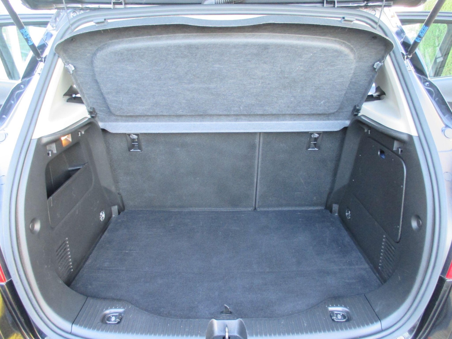 Used Vauxhall Mokka X 2017 for sale - 77737777: Photo 46